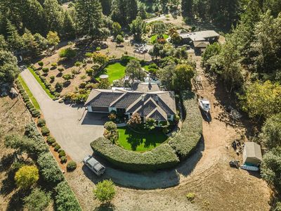 2947 Pleasant Valley Rd