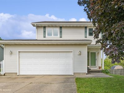 8527 Ridgeview Dr