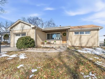 4034 E Countryside Plz