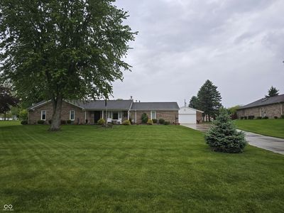 1961 N Valley Ln