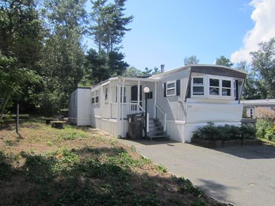 8 Kristen Ln