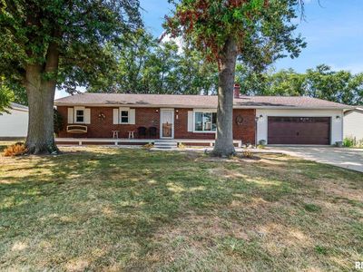 Property at 72 Michele Dr, Pawnee, IL