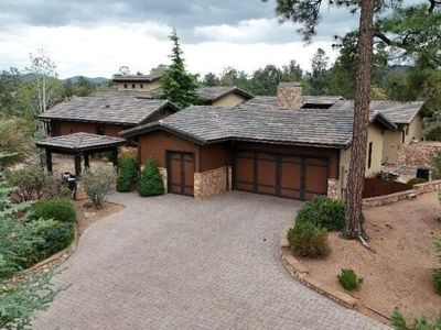 1705 E Desert Mimosa Dr