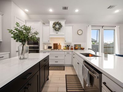 8711 Harbor Pines Dr