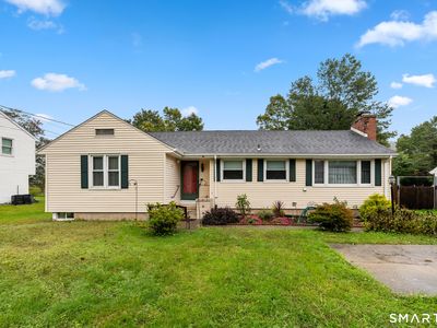 Property at 1781 Litchfield Turnpike, Woodbridge, CT