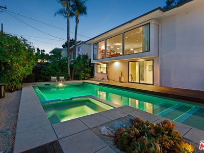 4181 Verdugo View Dr