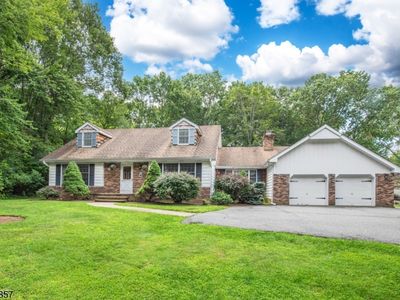 28 Church Rd