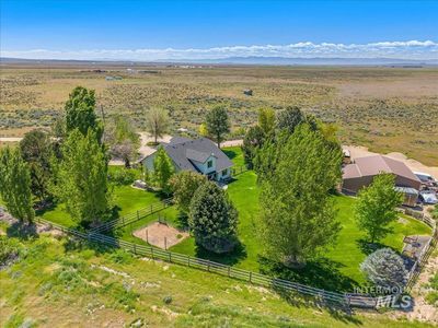 18593 S Pleasant Valley Rd