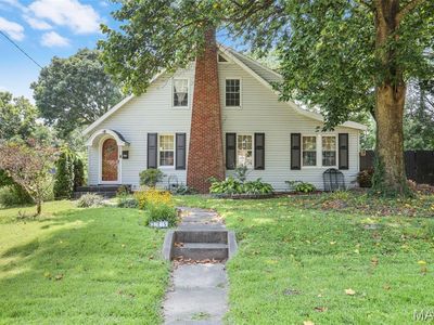325 Sumner Blvd