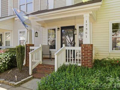17361 Villanova Rd