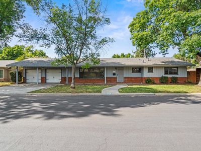 1138 Fordham Ave