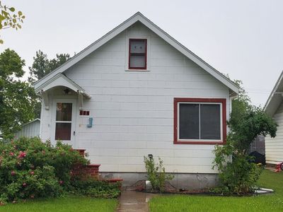 Property at 506 S McDonald Ave S, Terry, MT