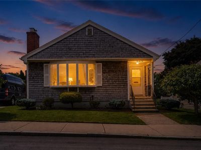 22 Stonelaw Ave