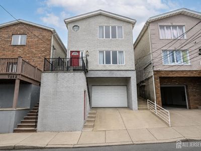 7010 Grand Ave