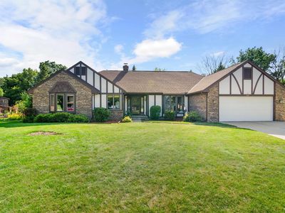 1421 Harbor Springs Cir