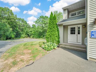 409 Carlton Lane #409