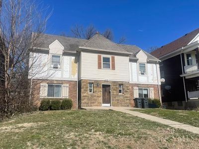 318 E Mitchell Ave