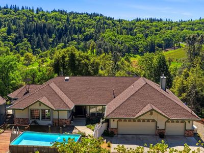 3525 Thorson Dr
