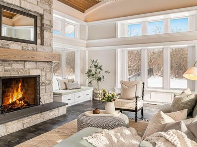 9500 North Valley Hill ROAD