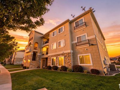 3689 E Rock Creek Rd APT N3