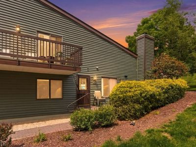55 Meadowview Dr