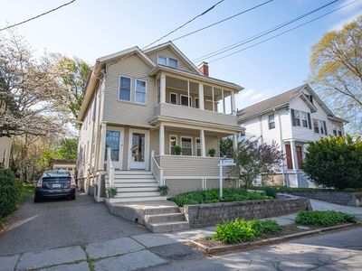 14 Leslie Rd #14