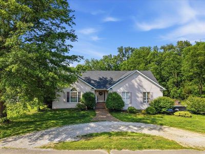 130 Hilldale Ave