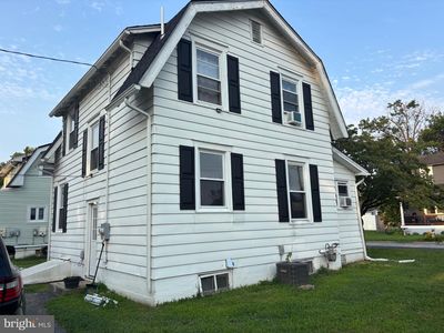 296 E Street Carneys