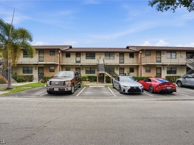 5323 Treetops Dr #T-203