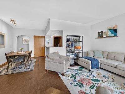 5583 Bantry Ln APT 3