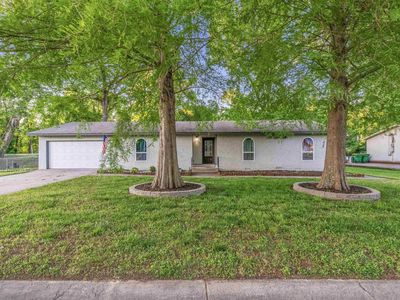 1 Brookway Dr