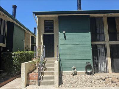 11107 Arminta St APT 22