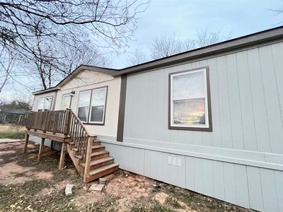 Property at 197 E Sweden St, Walnut Springs, TX