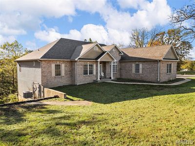 406 Huntington Trails Dr