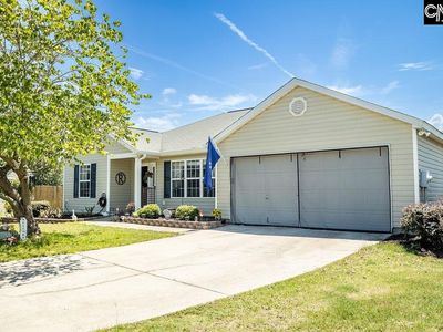 330 Oakpointe Ln
