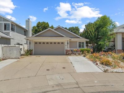7 Windbrook Ct