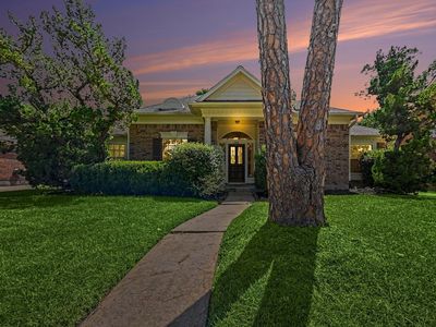 15814 Lake Lodge Dr