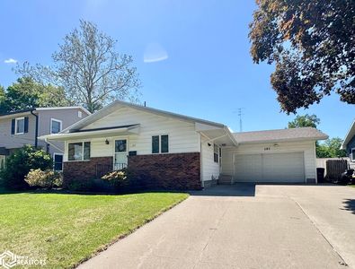 197 Crestview Dr