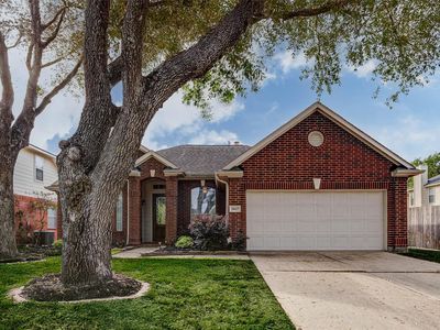20827 Whitevine Way