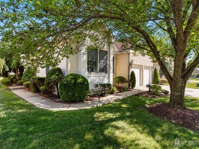 9 Westminster Dr