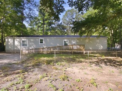 Property at 37 Pioneer Dr, Seale, AL