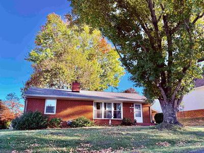 680 Mountainview Dr SW