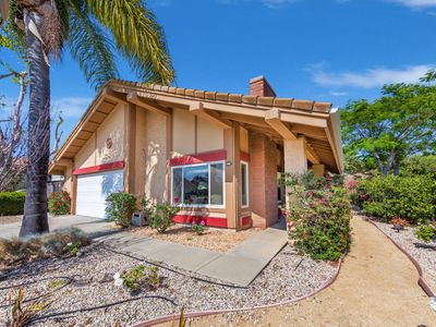 1374 Saddleback Trl