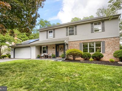 1700 Fairmont Dr
