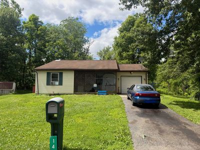 141 N Creekview Ct
