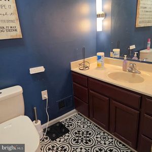 1113 E Patuxent Dr