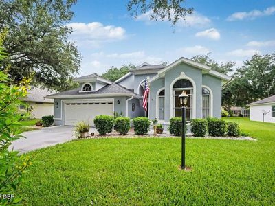 39 Lakebluff Dr