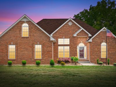3844 Parade Dr