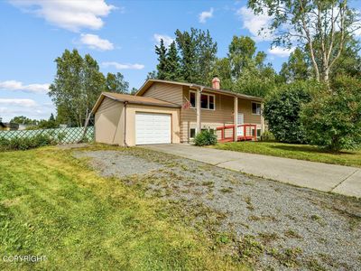 7211 Sanak Cir
