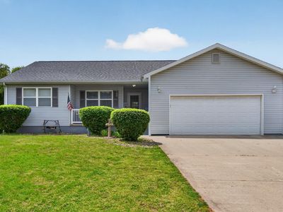 305 Kingsmill Dr
